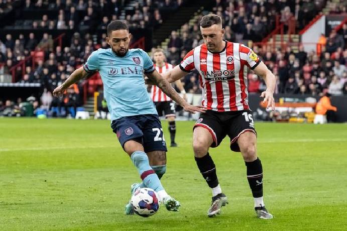 Soi kèo bóng đá Burnley vs Sunderland, 02h00 ngày 1/4