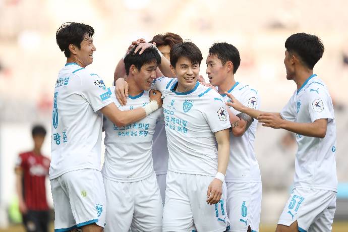 Nhận định, soi kèo Pohang Steelers vs Suwon Bluewings, 17h30 ngày 25/4