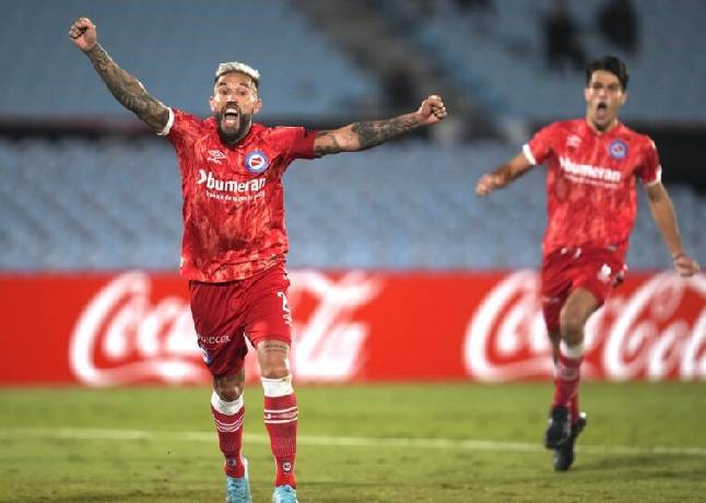 Nhận định, soi kèo Barracas Central vs Argentinos Juniors, 00h00 ngày 11/7