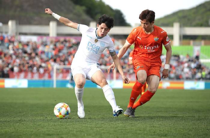 Soi kèo bóng đá Daegu vs Gangwon, 17h30 ngày 1/9