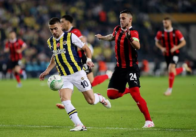 Soi kèo bóng đá Istanbulspor vs Fenerbahce, 20h ngày 7/1