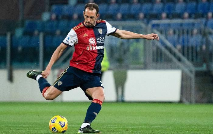 Soi kèo phạt góc Monza vs Cagliari, 21h ngày 16/3