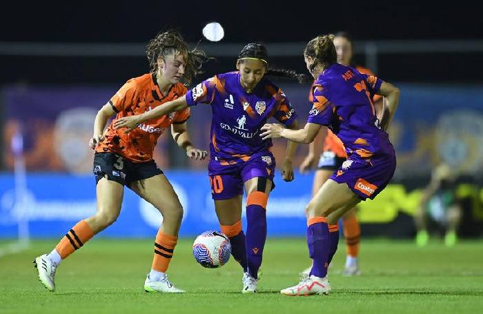 Soi kèo phạt góc nữ Brisbane Roar vs nữ Perth Glory, 12h ngày 24/3
