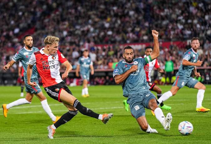 Soi kèo phạt góc Utrecht vs Sparta Rotterdam, 2h ngày 24/5