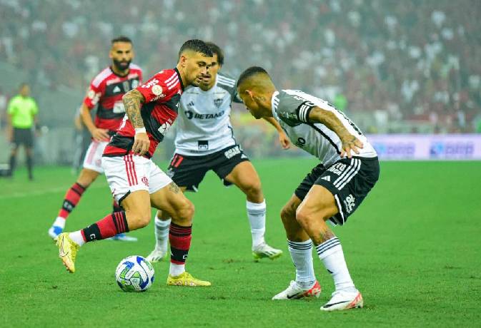 Soi kèo phạt góc Atletico Mineiro vs Flamengo, 7h30 ngày 4/7