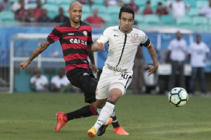 Soi kèo phạt góc Corinthians vs Vitoria, 6h ngày 5/7