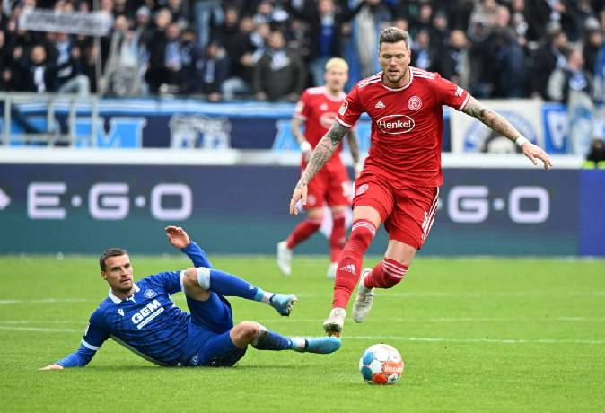 Soi kèo phạt góc Düsseldorf vs Karlsruher, 18h ngày 10/8