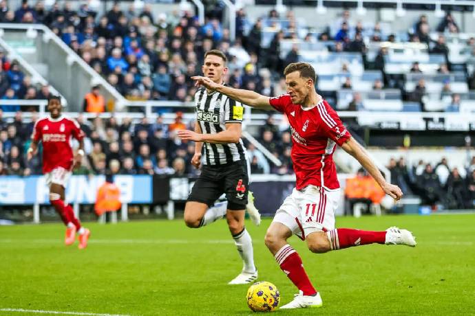 Soi kèo phạt góc Nottingham Forest vs Newcastle, 2h ngày 29/8