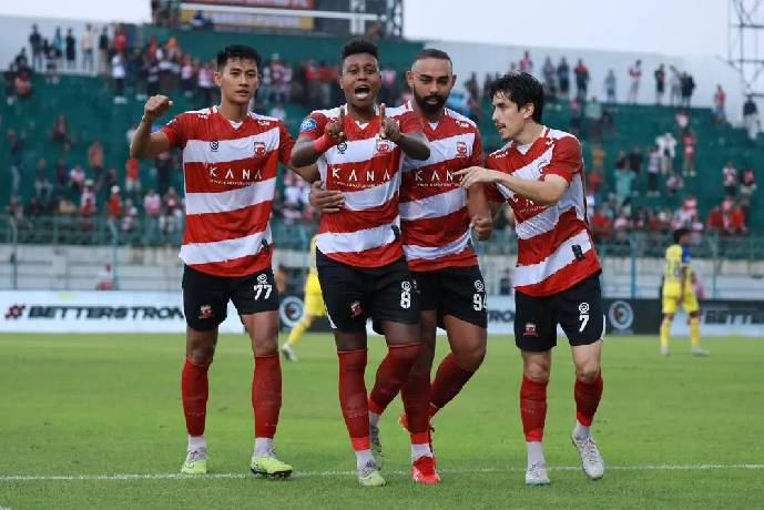 Nhận định bóng đá PSBS Biak Numfor vs Madura United, 15h30 ngày 17/9