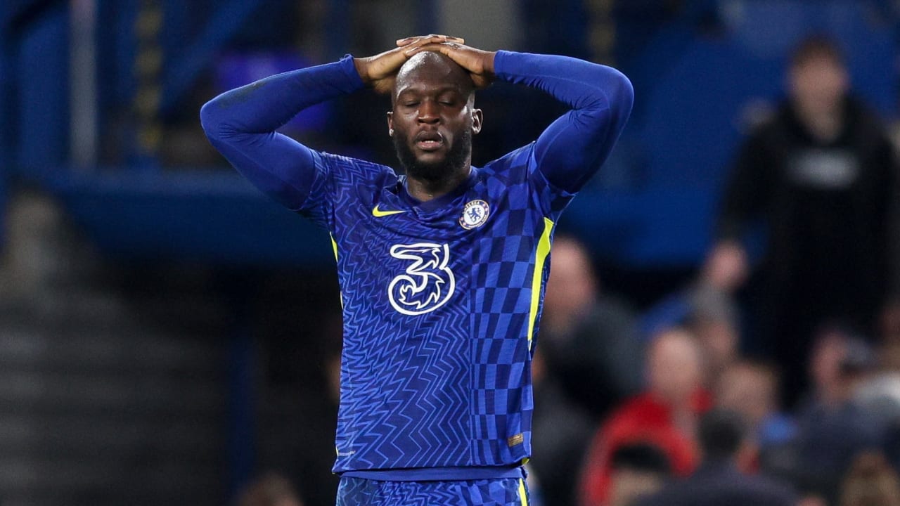 HLV ĐT Bỉ khuyên Lukaku mau chóng rời Chelsea - Ảnh 1