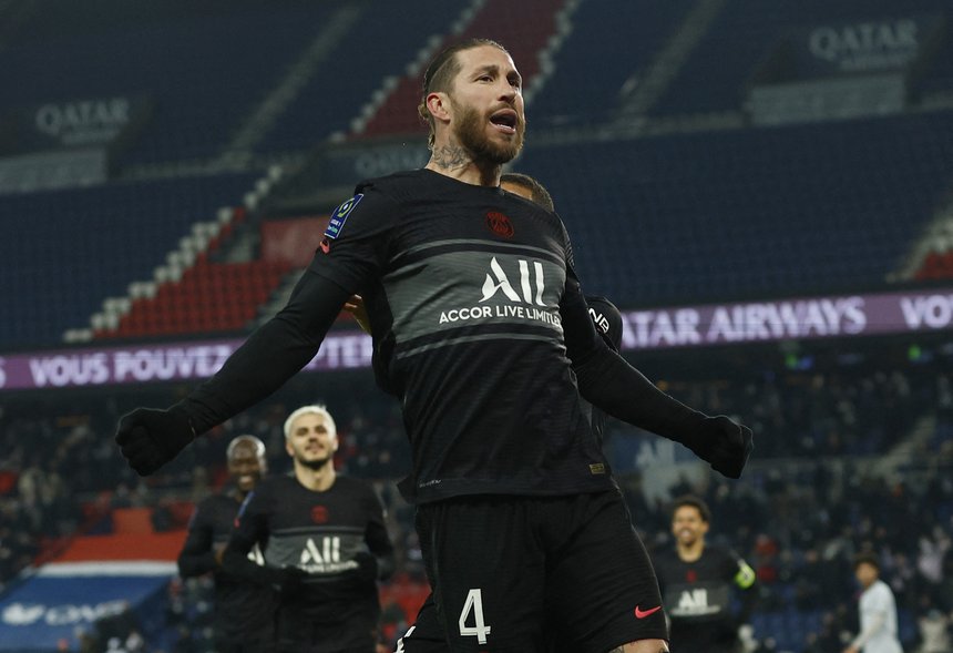 Sergio Ramos làm rõ tin đồn chia tay PSG - Ảnh 1