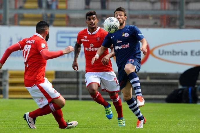 Soi kèo, nhận định Pordenone vs Monza, 00h30 ngày 23/2/2022