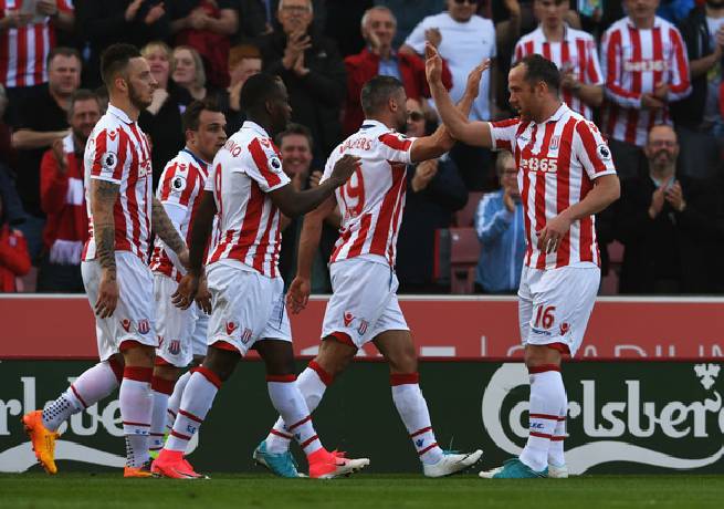 Soi kèo, nhận định Stoke City vs Luton Town, 02h45 ngày 24/2/2022