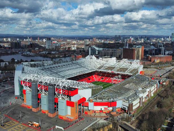 Man United lên kế hoạch đập bỏ hoàn toàn Old Trafford?