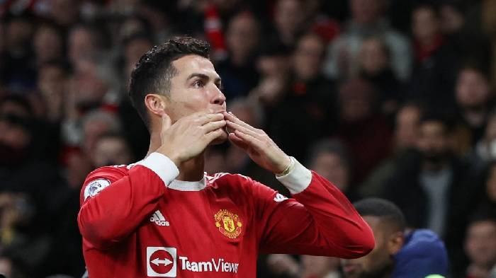 M.U bị loại khỏi Champions League, Ronaldo nhanh chóng chốt tương lai