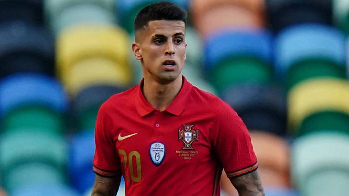 Cancelo tiết lộ động lực giúp mình trở thành ngôi sao hàng đầu