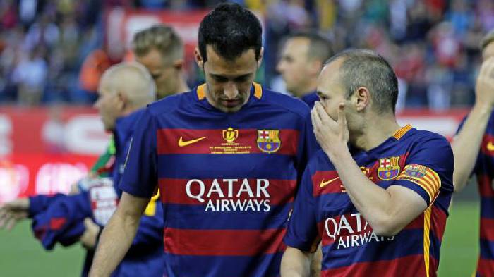 Busquets vượt Iniesta chạm mốc ấn tượng cùng Barca